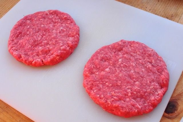 MED_Blue_Cheese_Burger_01.jpg