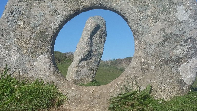 men-an-tol-509909_960_720.jpg