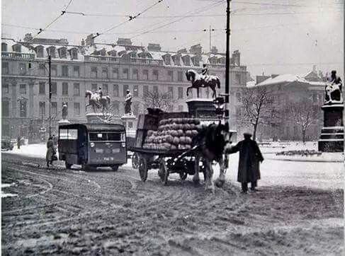 e5771943ca8a316c1d2b7d9e63399a74--glasgow-scotland-photos-vintage.jpg