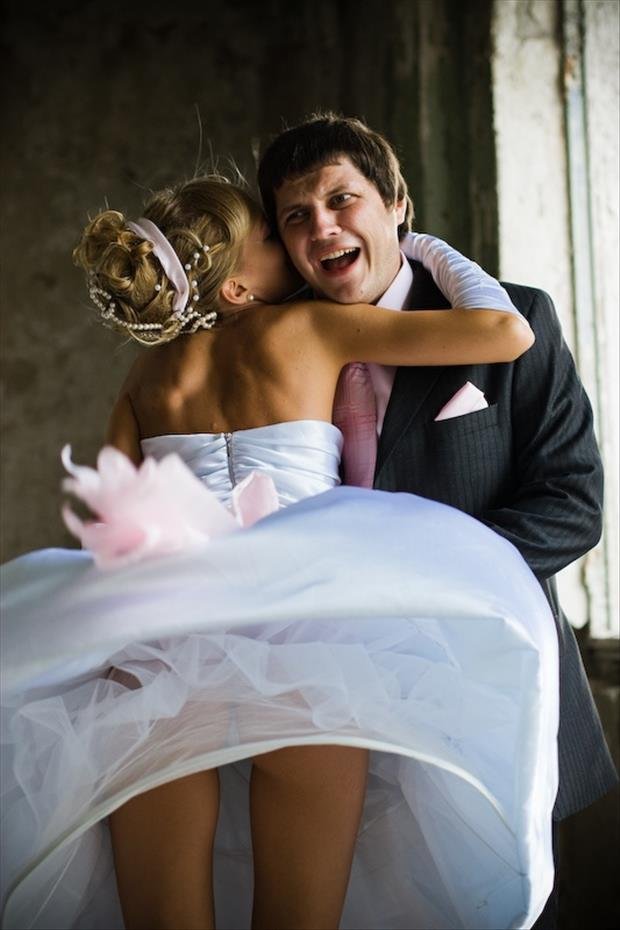 funny-wedding-pictures-11.jpg