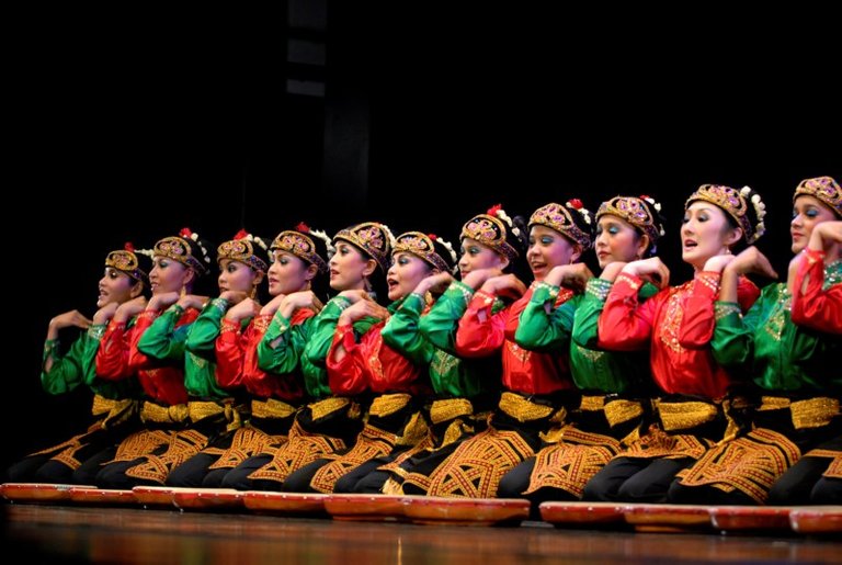 saman-dance.jpg