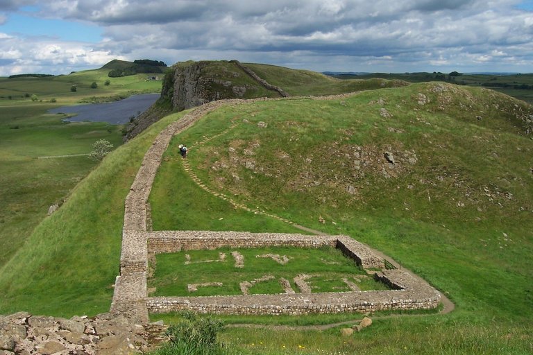 Milecastle_39_on_Hadrian's Wall.jpg