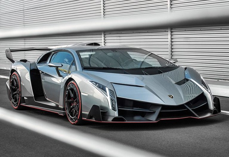 2013-lamborghini-veneno-15.jpg