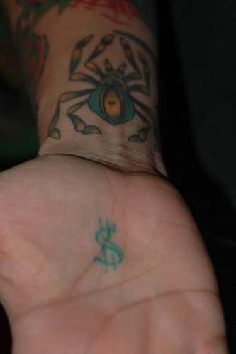 tattoo-hand30.jpg