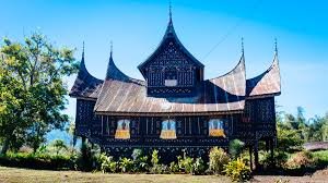 rumah gadang.jpg