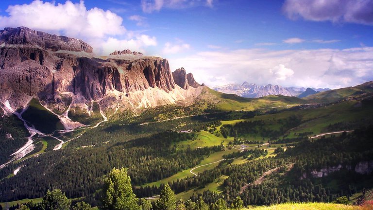 Gardena Pass, Italy 1920x1080.jpg