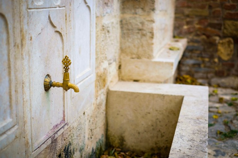 Mehmed Sokolović Paša‘s Fountain, Photograph by @llfarms