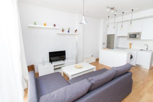 Beautiful cosy one-bedroom Apartment Refino Hotel, Malaga, Spain