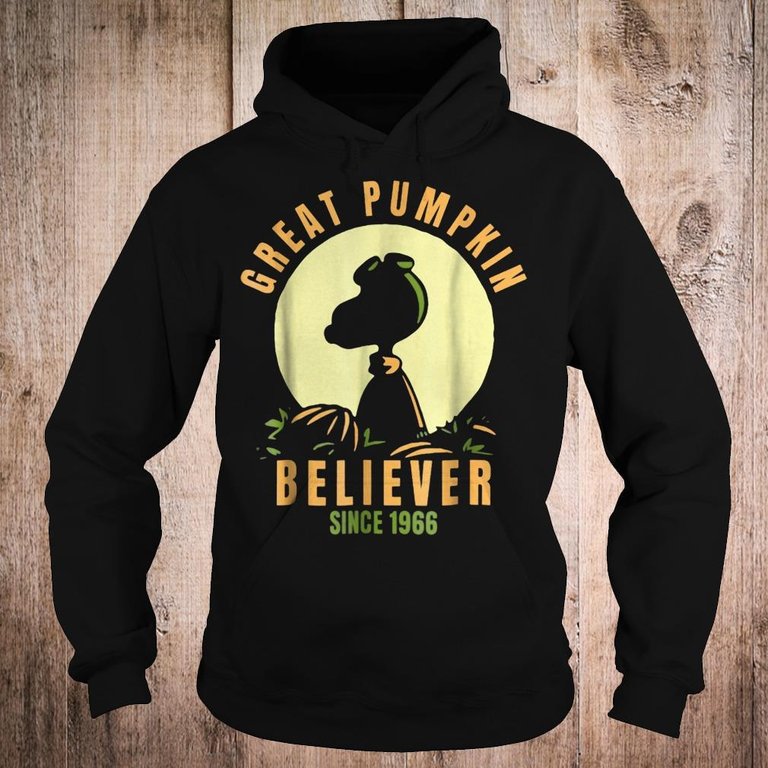 Peanuts great pumpkin believer since1966 halloween shirt Hoodie