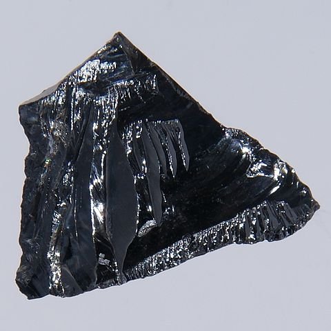 Silicon crystals are the most common semiconducting materials used in microelectronics and photovoltaics.