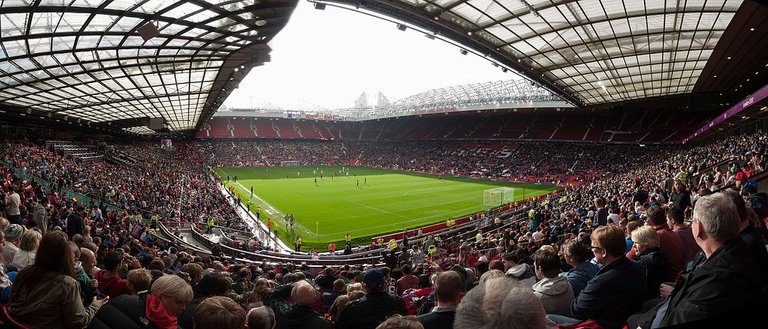 Oldtraffordstadpano