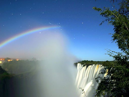Lunar Rainbow 3 - ORION L - Victoria Falls - Calvin Bradshaw 3