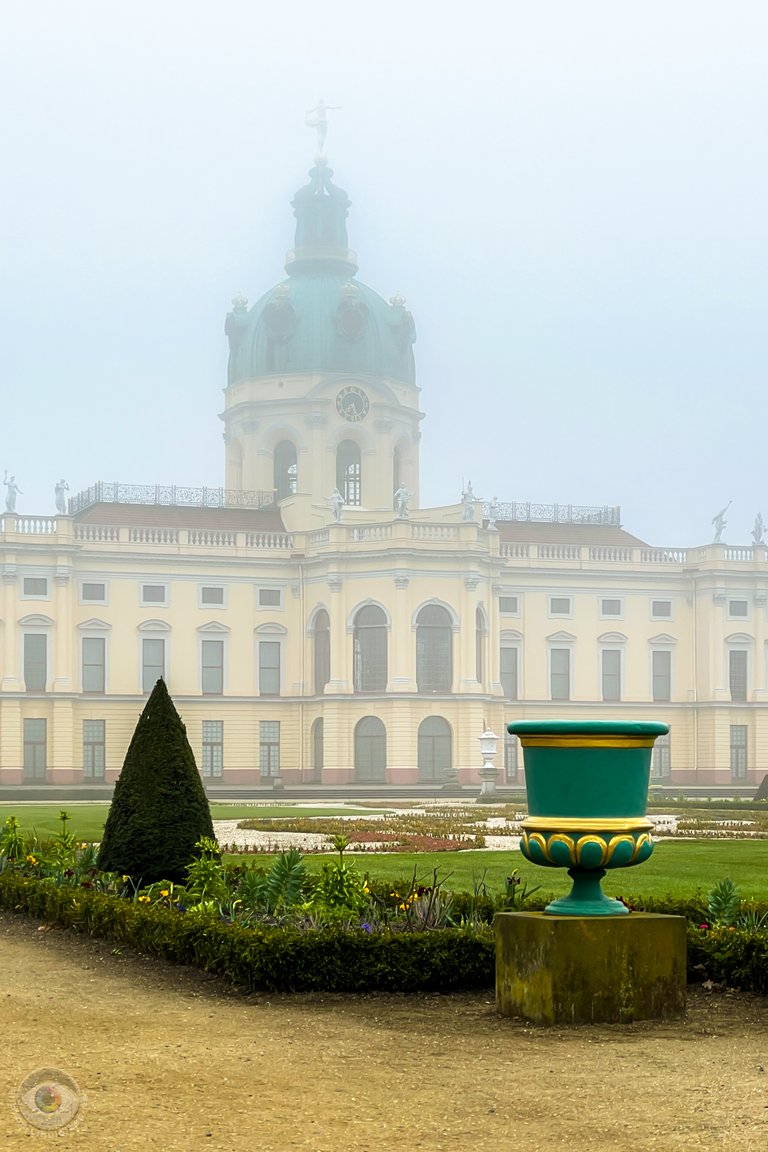 Foggy Palace Charlottenburg