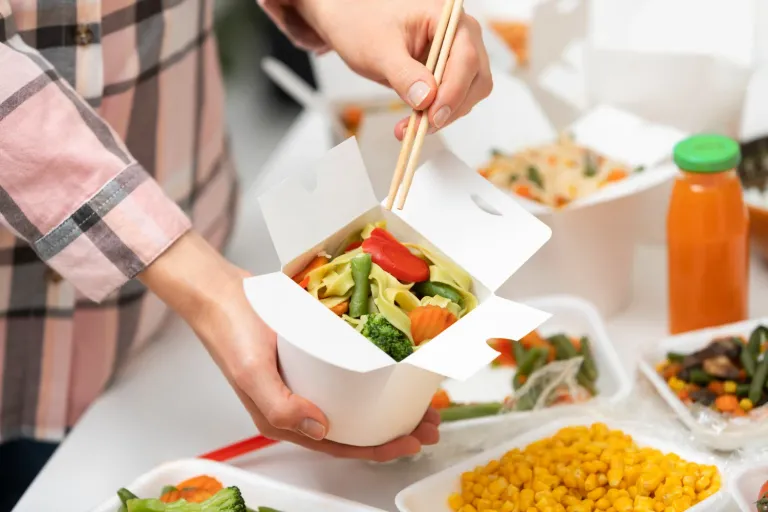 Custom Food Packaging for Restaurants.jpg