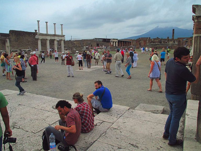 Pompeii Town Center