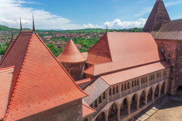 Corvin Castle Courtyard