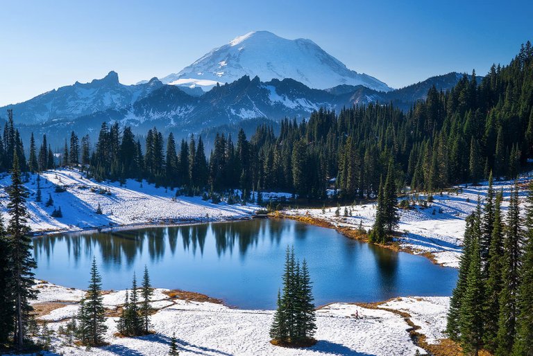 Tipsoo Lake Washington