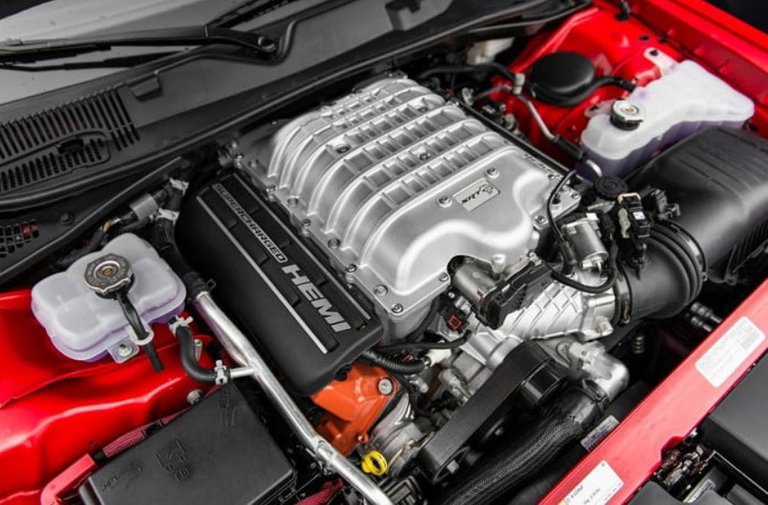 2020 Dodge Challenger SRT Hellcat Engine