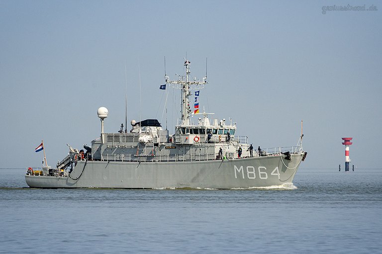 WILHELMSHAVEN: Minenjagdboot HNLMS WILLEMSTAD (M 864)