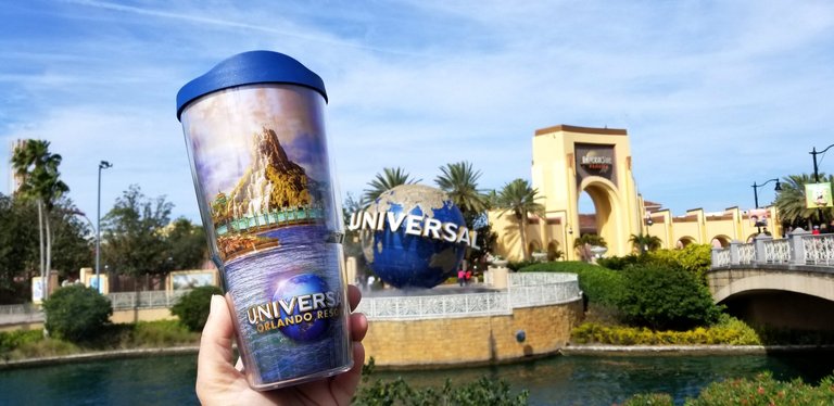 New 2018 Tervis for Universal Orlando Resort - Exclusive Merchandise from the Universal Studios Theme Park in Orlando Florida