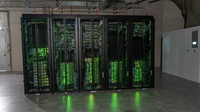 The technological heart of Intacture
