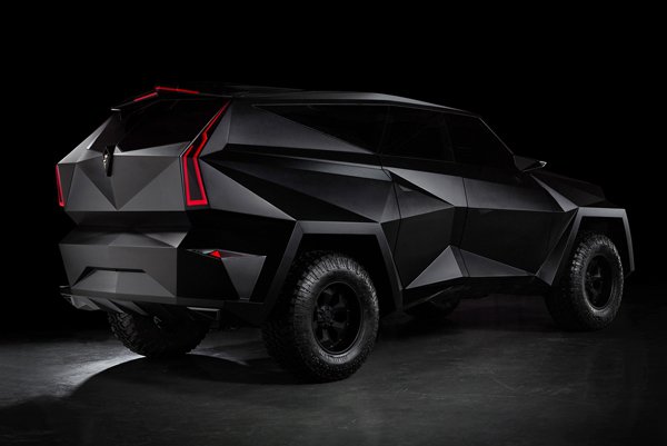 Very creative thinking, they try to show off a uniqueness on the back. They tried to hypnotize the rear rider of Karlmaan's car with a very Cleverley design.