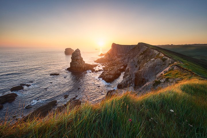 Costa Quebrada Sunrise