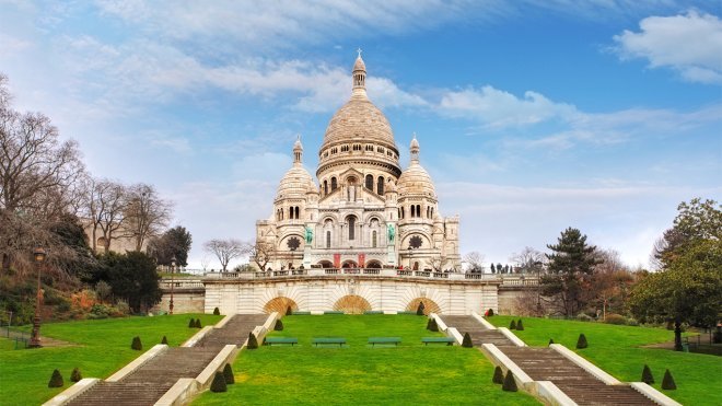 sacre-cœur-bazilikasi.jpeg