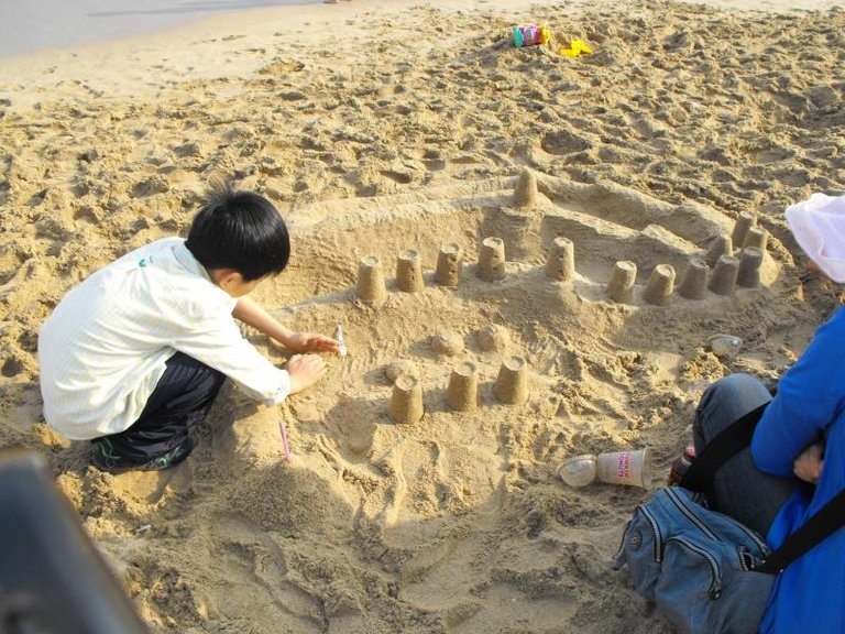 Destination: Haeundae Sand Festival (Busan) ()