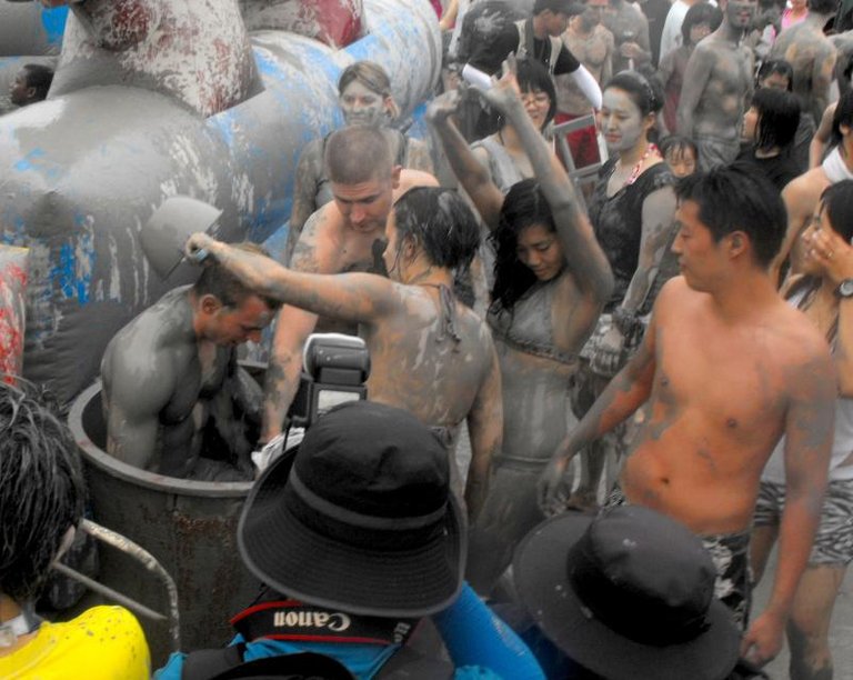 Destination: Boryeong Mud Festival (Daecheon) ()