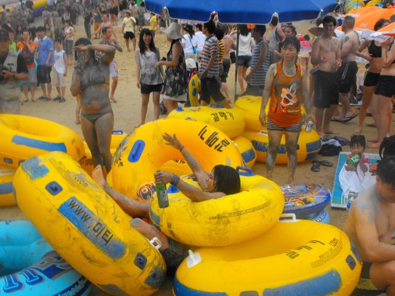 Destination: Boryeong Mud Festival (Daecheon) ()