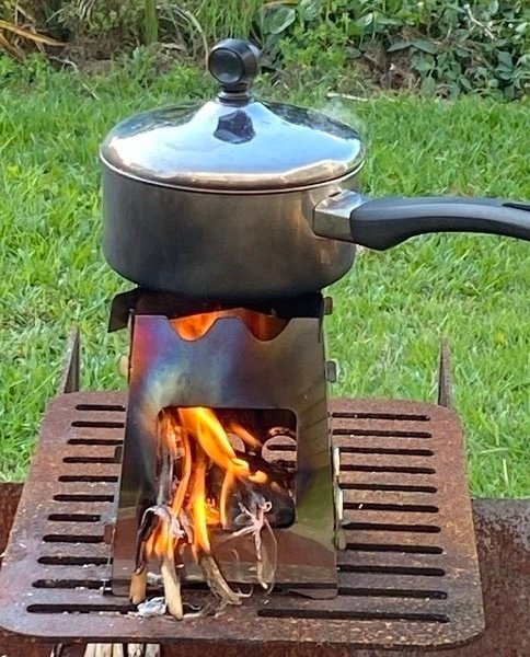 Mini firestove from rusticmetalart.co.nz