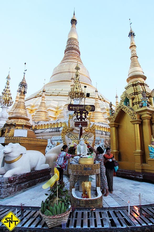 Siga Nossa Trilha - Myanmar - Pagode de Shwedagon