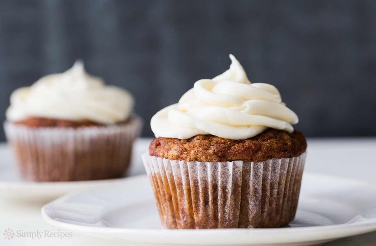 Apple Carrot Cupcakes