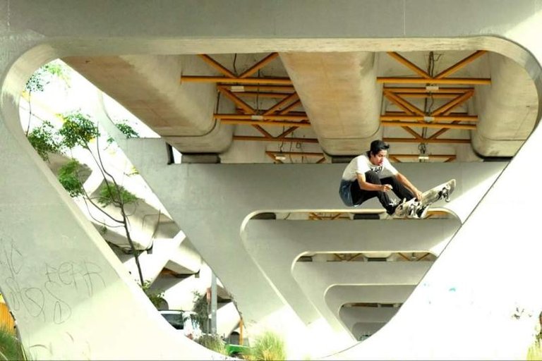 Boneless In Street Ramp