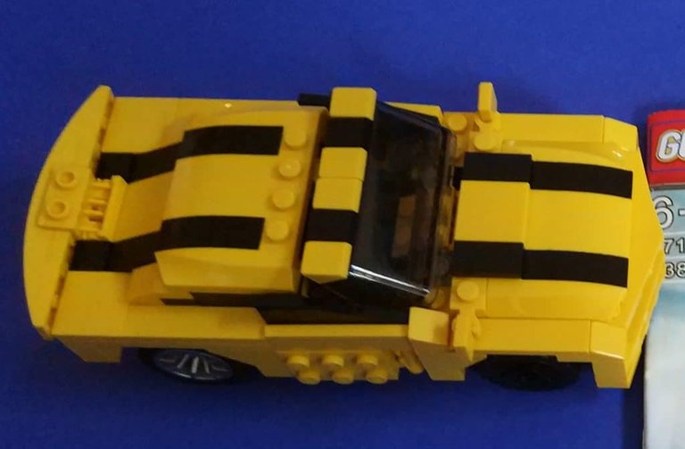 Bumblebee Lego from Gudi