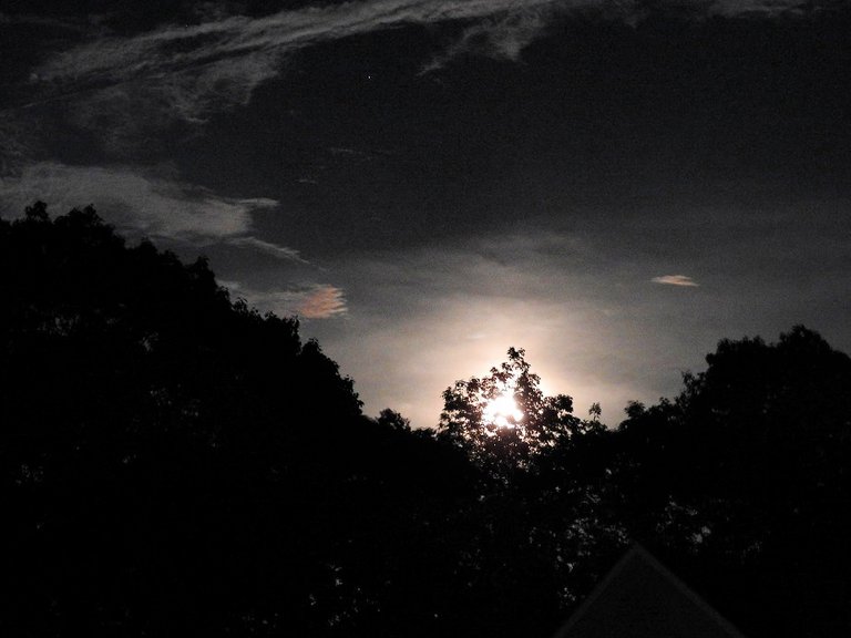 4 seven more photos of the June 5th 2020 Full Honey Moon