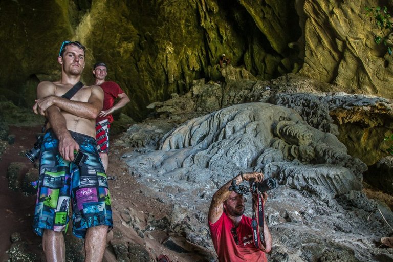 Isla Cueva Coron