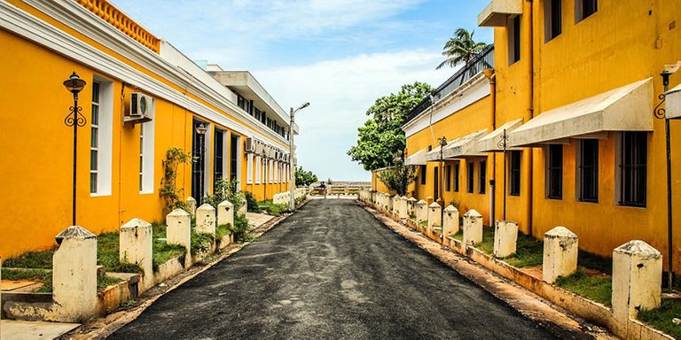 Pondicherry 