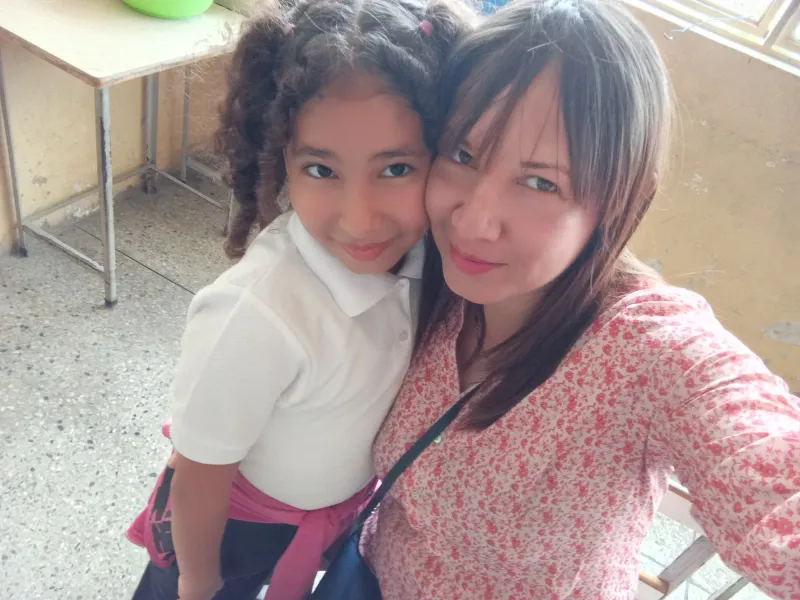 [Eng-Esp] Día de las madres en la escuela 