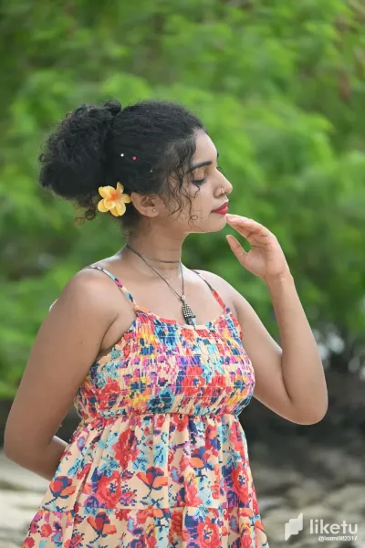 Nature is the best way to express yourself. 