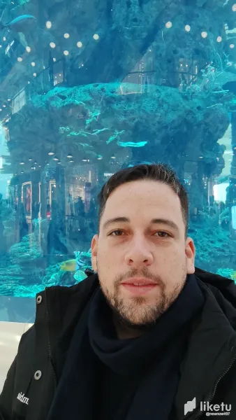 La pescera mas grande del mundo bajo techo