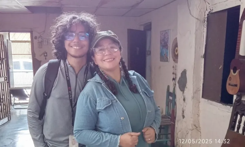 Mi héroe de amor 🎵💕🎶 (Poema)