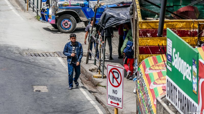 Hive Philippines Street Photography #975 - by Allmonitors