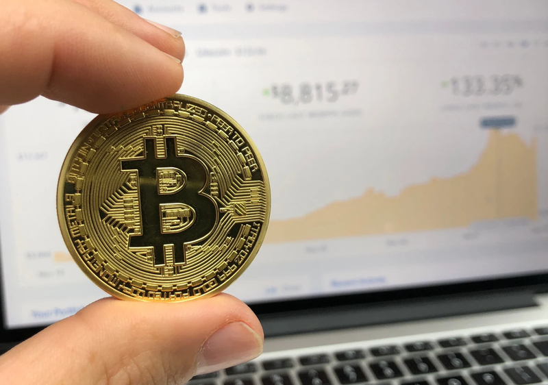 How Coinbase is Using Biden's Student Loans Ruling to Aid Its Defense Against SEC
