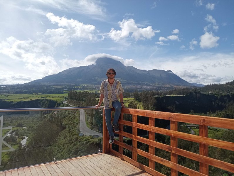 The good, the bad and me in the middle - about my home