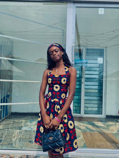 HOW A PIECE OF CLOTHING CAN BUILD YOUR SELF ESTEEM 