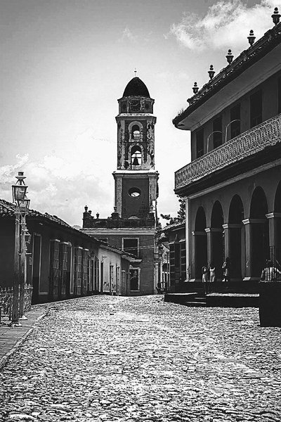 Las calles de Trinidad son como ninguna otra en Cuba/ The streets of Trinidad are like no other in Cuba.(Esp-Eng)
