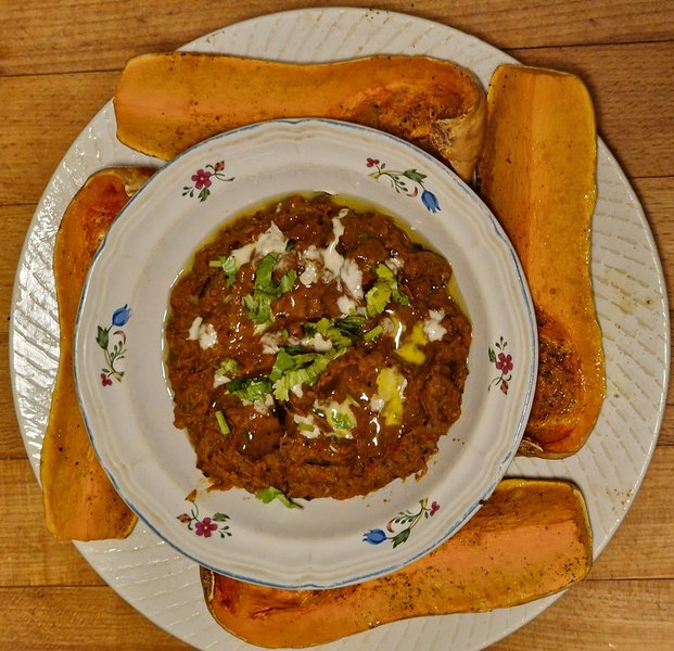 Meatless Monday Roasted pumpkin with aubergine dip 