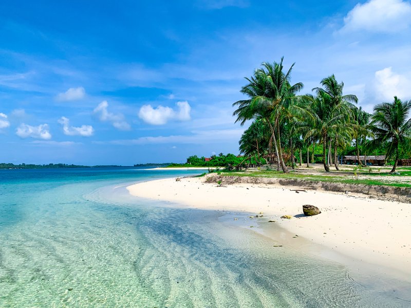 Discovering the Serene Beauty of Pasie Bakelok Beach, Kepulauan Banyak, Aceh